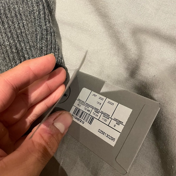 Balenciaga Grey Crewneck Shirt - Picture 5 of 7